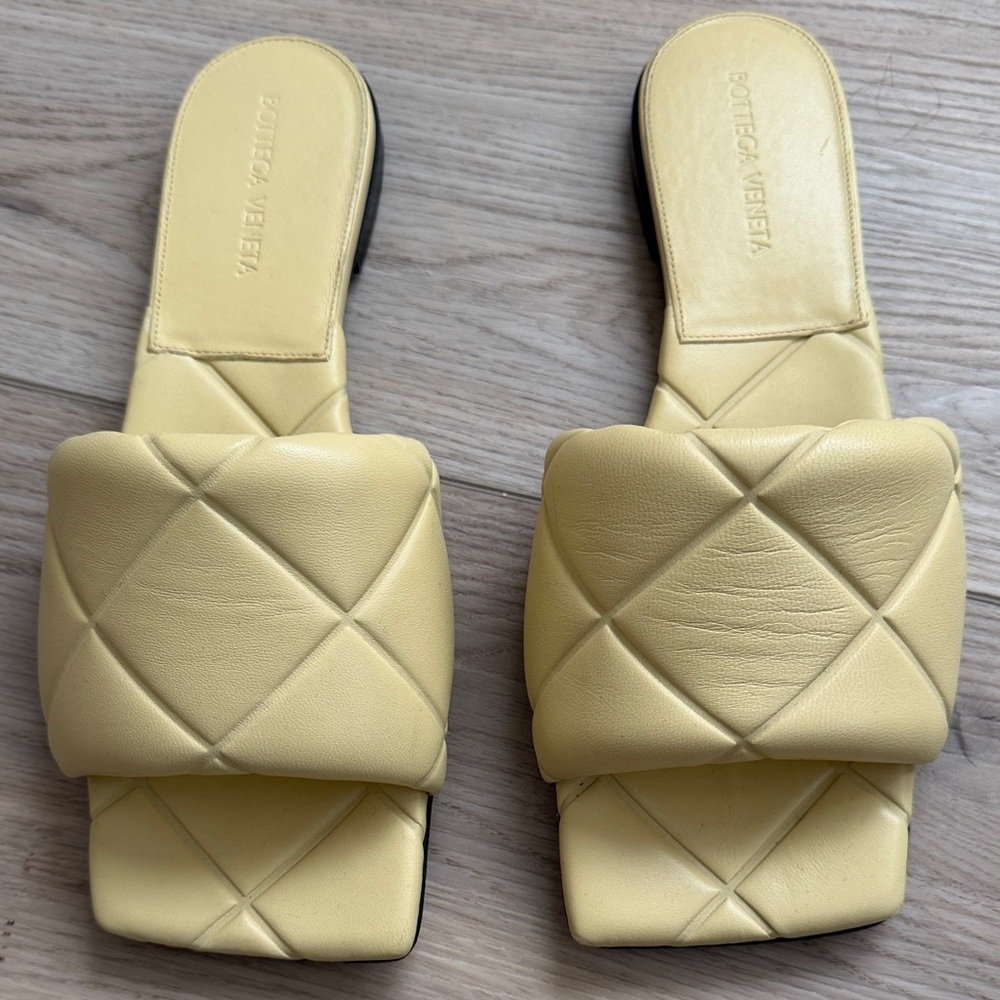 Bottega Veneta Light Yellow Quilted Mules